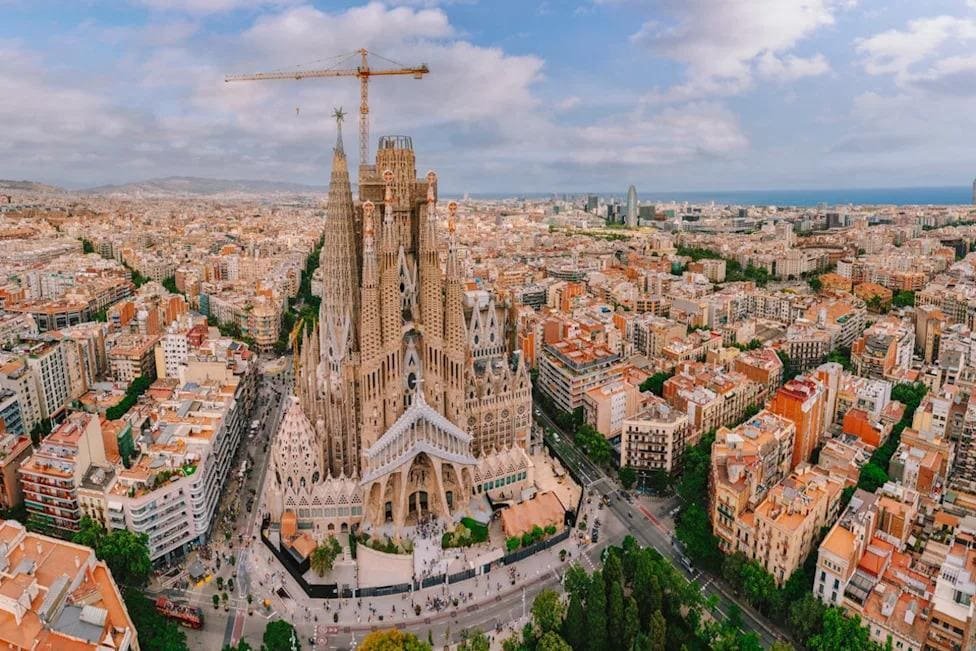 Barcelona travel guide
